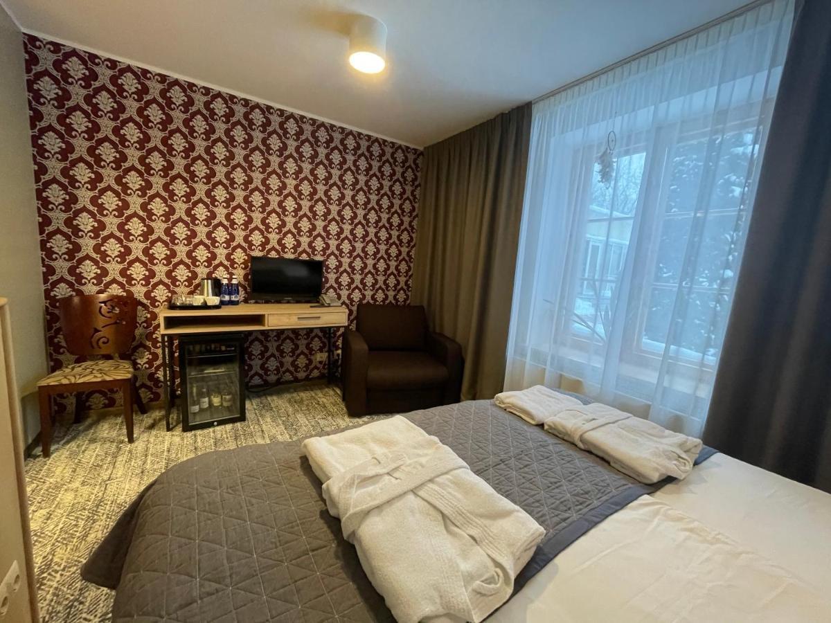 Von Rosen Spa (Adults Only) Hotel Mäetaguse Екстериор снимка